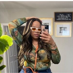 Mesh printed long sleeve crop top